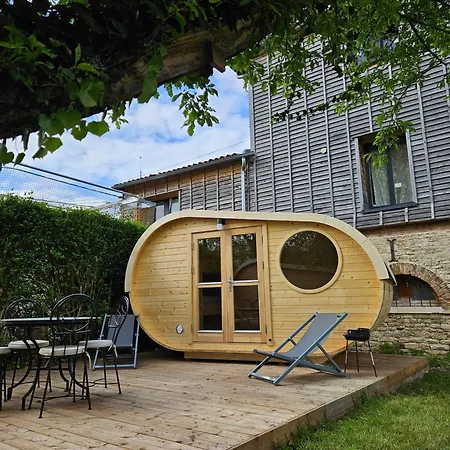 Domaine Le Colombier Frühstückspension 3*