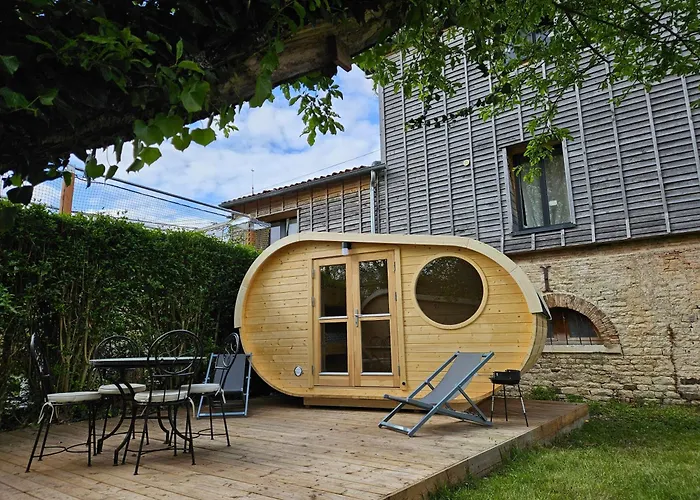 Domaine Le Colombier Bed & Breakfast 3*